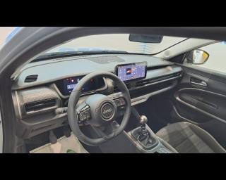 JEEP Avenger usata, con Autoradio digitale