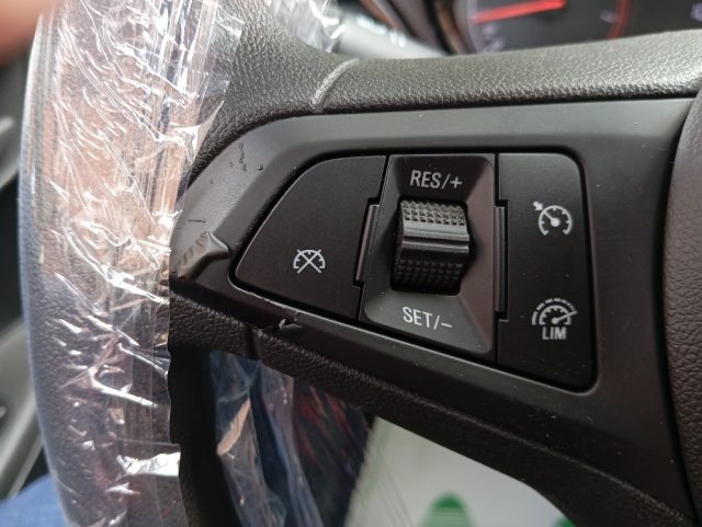 OPEL Karl usata 12