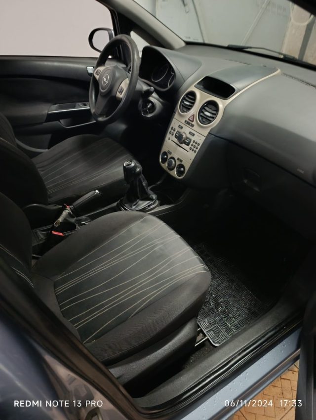 OPEL Corsa usata, con Servosterzo