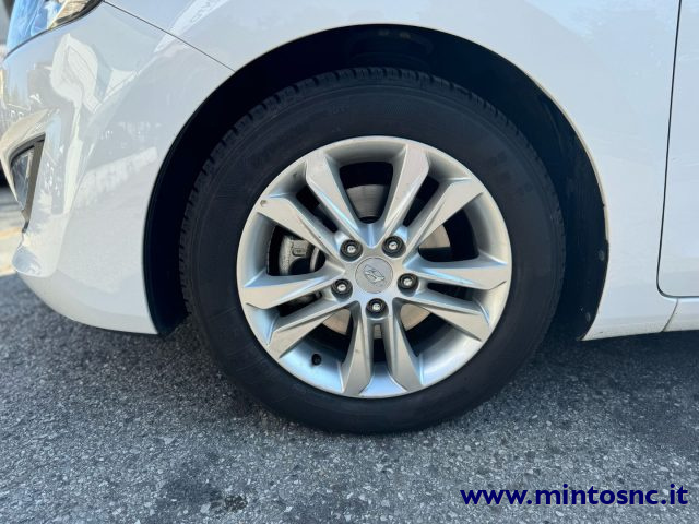 HYUNDAI i30 usata, con Antifurto