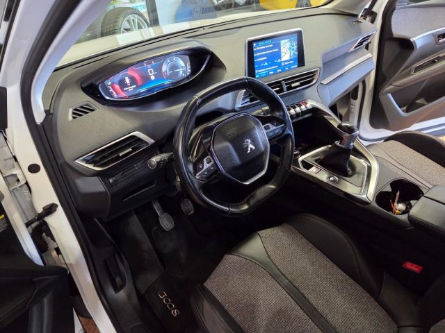 PEUGEOT 3008 usata, con Bracciolo