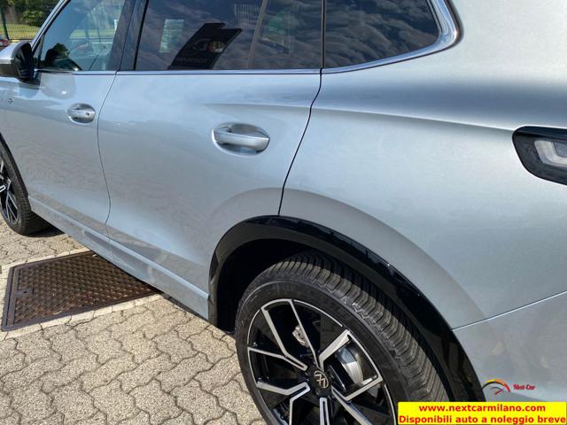 VOLKSWAGEN Tiguan usata, con Specchietti laterali elettrici