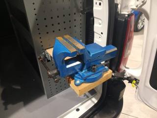 OPEL Combo usata, con Autoradio digitale