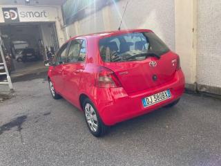 TOYOTA Yaris usata, con Autoradio