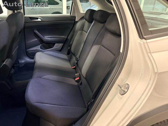 VOLKSWAGEN Taigo usata, con Autoradio