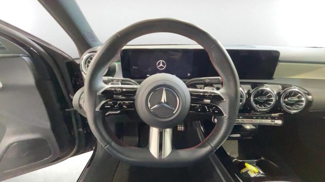 MERCEDES-BENZ A 200 usata, con Cerchi in lega