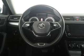 SKODA Superb usata 11