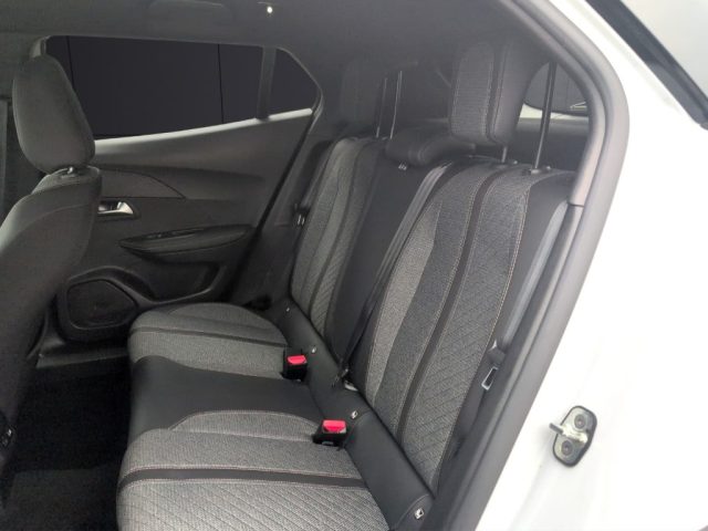 PEUGEOT 2008 usata, con USB