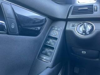 MERCEDES-BENZ C 220 usata, con Controllo trazione