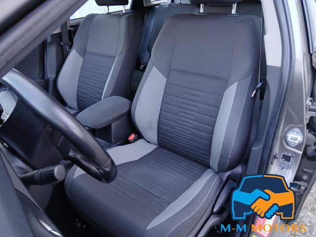 TOYOTA Auris Touring Sports usata, con Controllo automatico clima