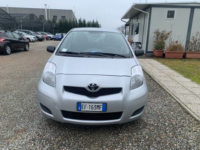 TOYOTA Yaris usata, con Airbag