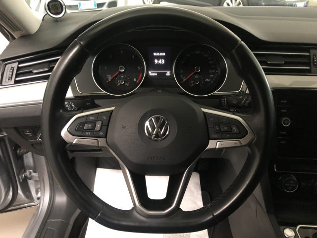 VOLKSWAGEN Passat Variant usata, con Cruise Control