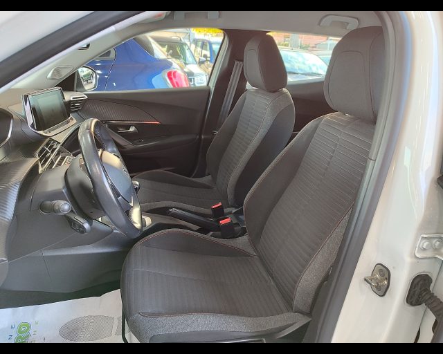 PEUGEOT 2008 usata, con Servosterzo
