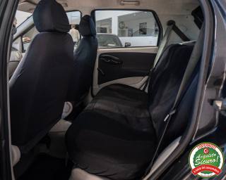 FIAT Punto usata, con USB
