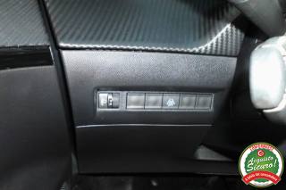 PEUGEOT 2008 usata, con Vetri oscurati