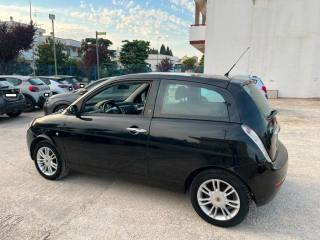 LANCIA Ypsilon usata, con Airbag