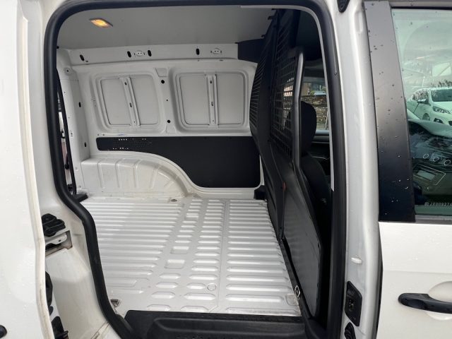 VOLKSWAGEN Caddy usata, con Luci diurne