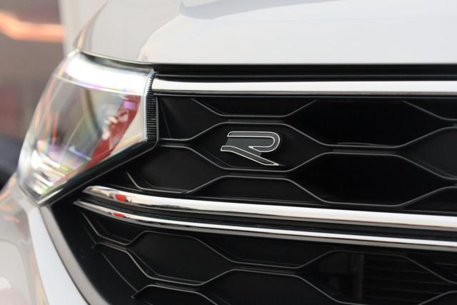 VOLKSWAGEN Taigo usata, con Park Distance Control