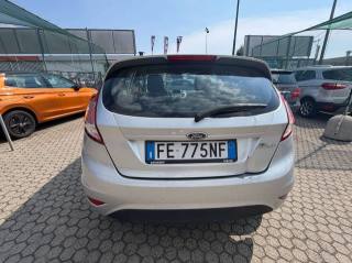FORD Fiesta usata, con Autoradio