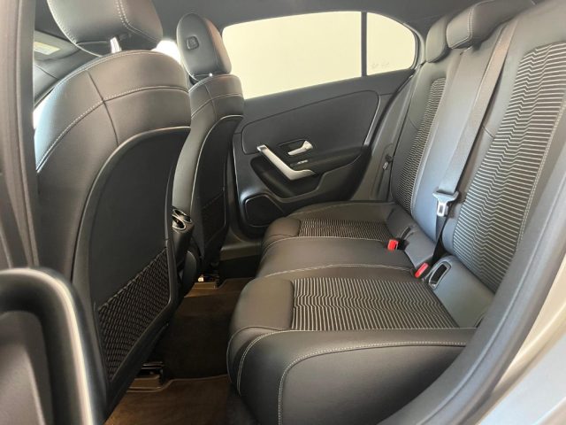 MERCEDES-BENZ A 200 usata, con Sensore di pioggia
