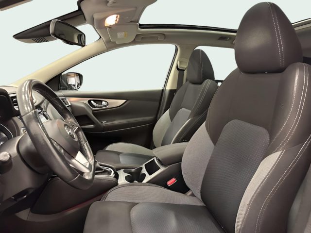 NISSAN Qashqai usata, con Boardcomputer