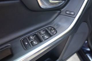 VOLVO V60 usata 84