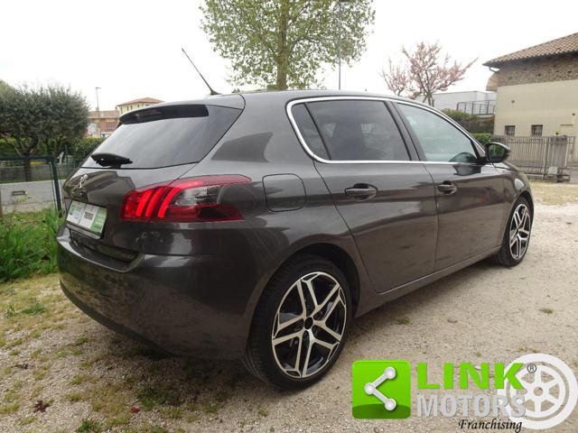 PEUGEOT 308 usata, con Cerchi in lega