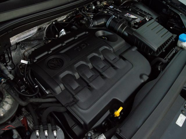 VOLKSWAGEN Tiguan Allspace usata, con Fari full-led