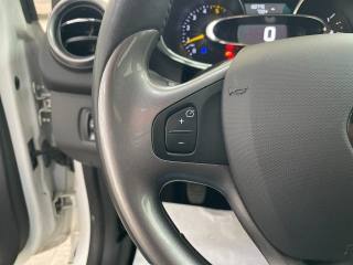 RENAULT Clio usata, con Luci diurne