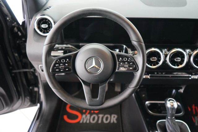 MERCEDES-BENZ B 180 usata, con Sistema di avviso di distanza