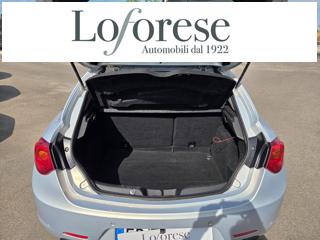 ALFA ROMEO Giulietta usata, con Autoradio