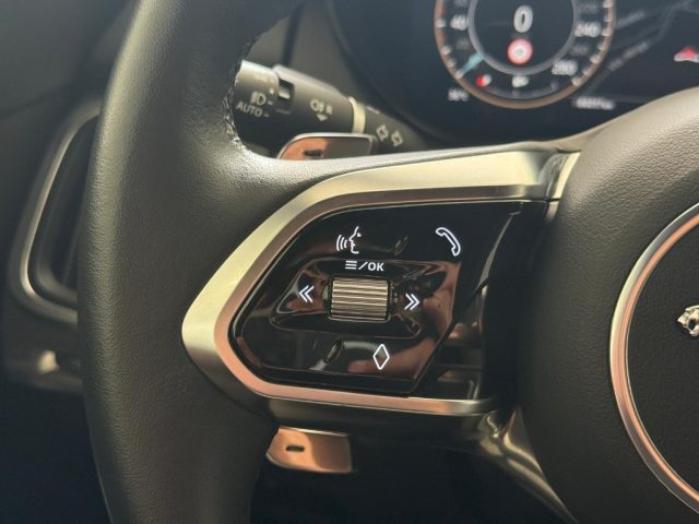 JAGUAR E-Pace usata, con Climatizzatore