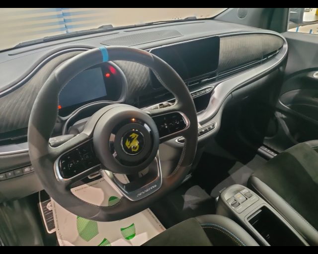 ABARTH 500e usata, con Sedile posteriore sdoppiato