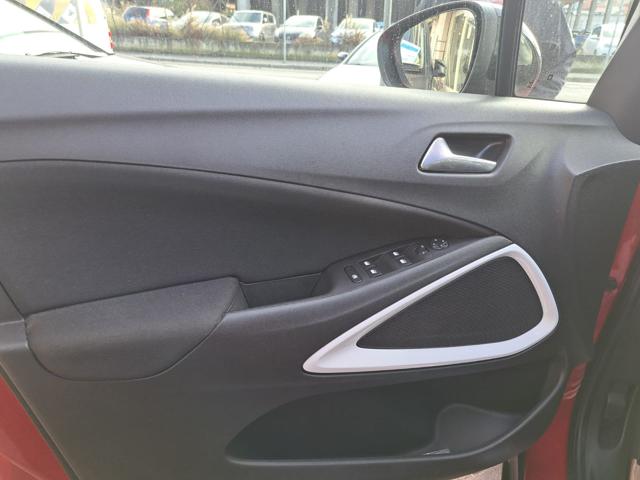 OPEL Crossland usata, con Vetri oscurati