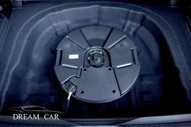 VOLKSWAGEN Golf GTI usata, con Sedili riscaldati