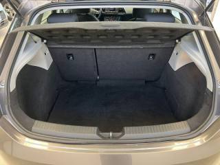 SEAT Leon usata, con Boardcomputer