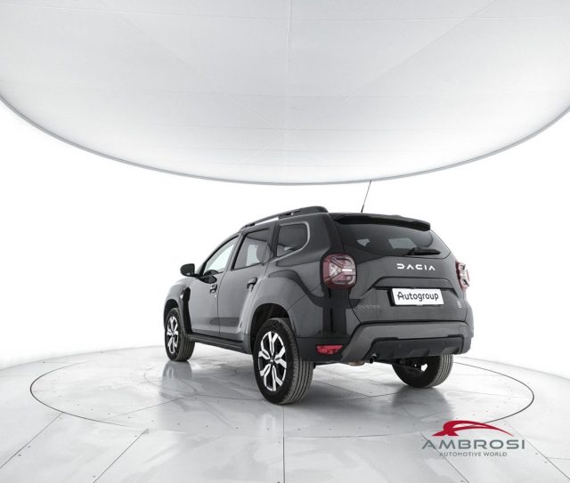 DACIA Duster usata 3