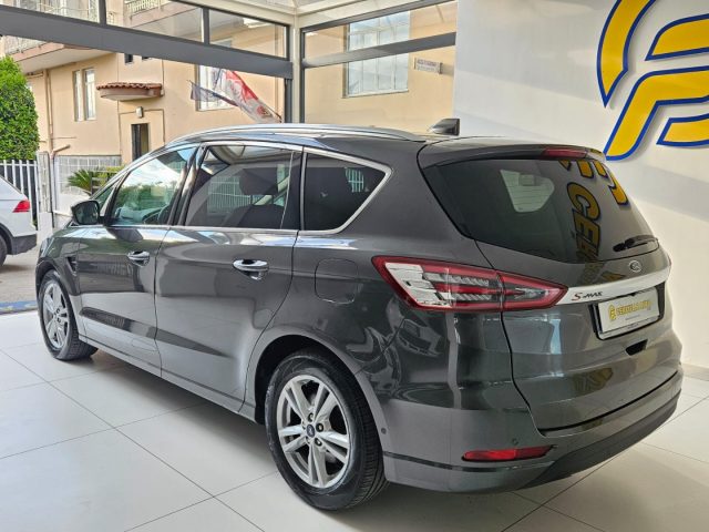 FORD S-Max usata, con Autoradio