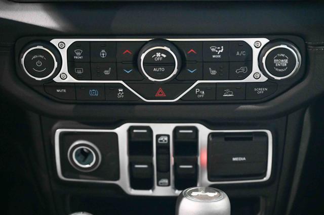 JEEP Wrangler usata, con Park Distance Control