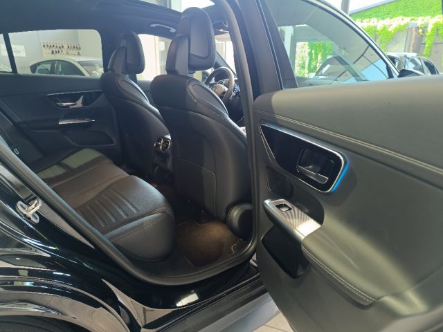 MERCEDES-BENZ GLC 300 usata, con Alzacristalli elettrici