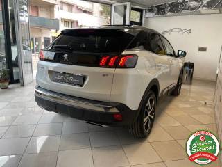 PEUGEOT 3008 usata, con Bracciolo