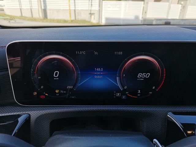 MERCEDES-BENZ CLA 180 usata, con Park Distance Control