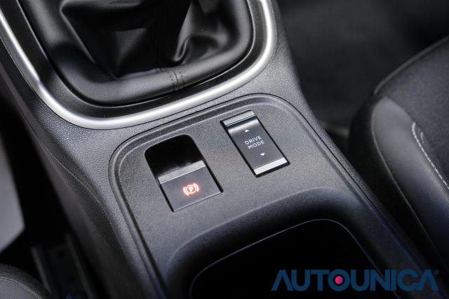 JEEP Avenger usata, con Bluetooth