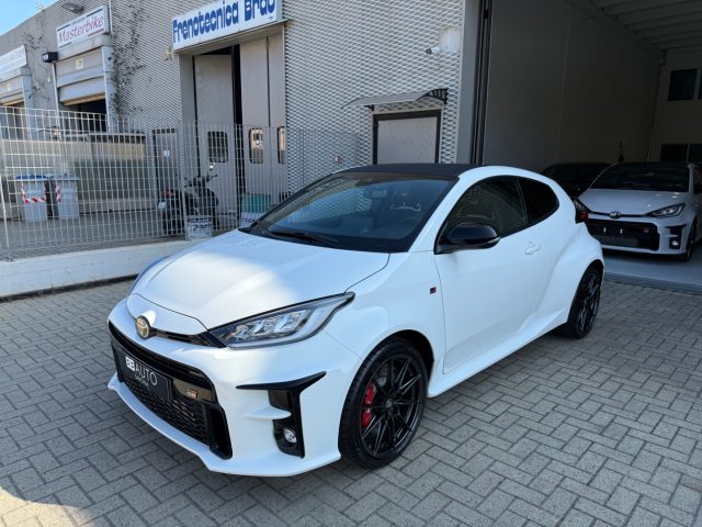 TOYOTA Yaris usata, con Airbag laterali