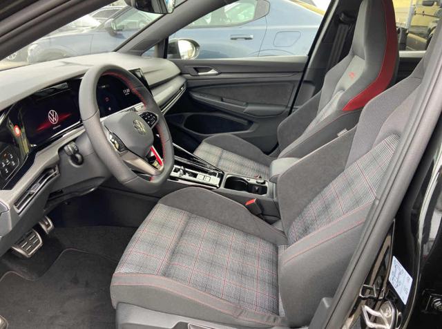 VOLKSWAGEN Golf usata, con Boardcomputer