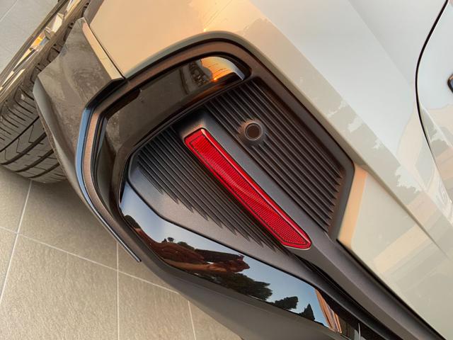 AUDI Q3 usata, con Sensori di parcheggio posteriori