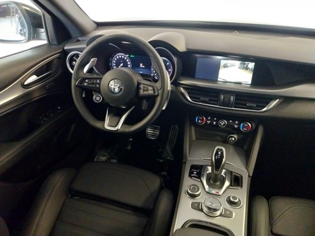 ALFA ROMEO Stelvio usata, con Park Distance Control