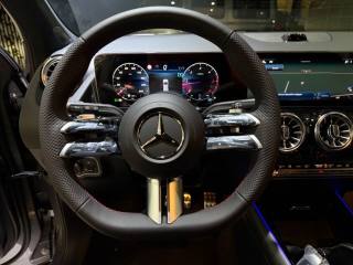 MERCEDES-BENZ GLA 200 usata, con Airbag posteriore
