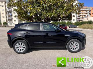 JAGUAR E-Pace usata, con Autoradio