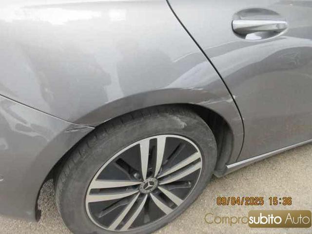 MERCEDES-BENZ A 180 usata, con Autoradio